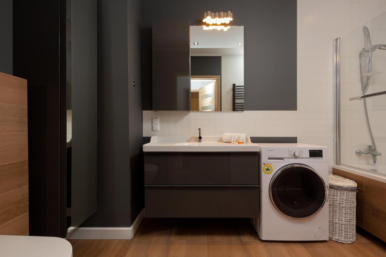 Active City Apartments Warsaw By Noclegi Renters Esterno foto