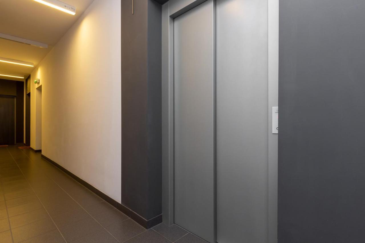 Active City Apartments Warsaw By Noclegi Renters Esterno foto