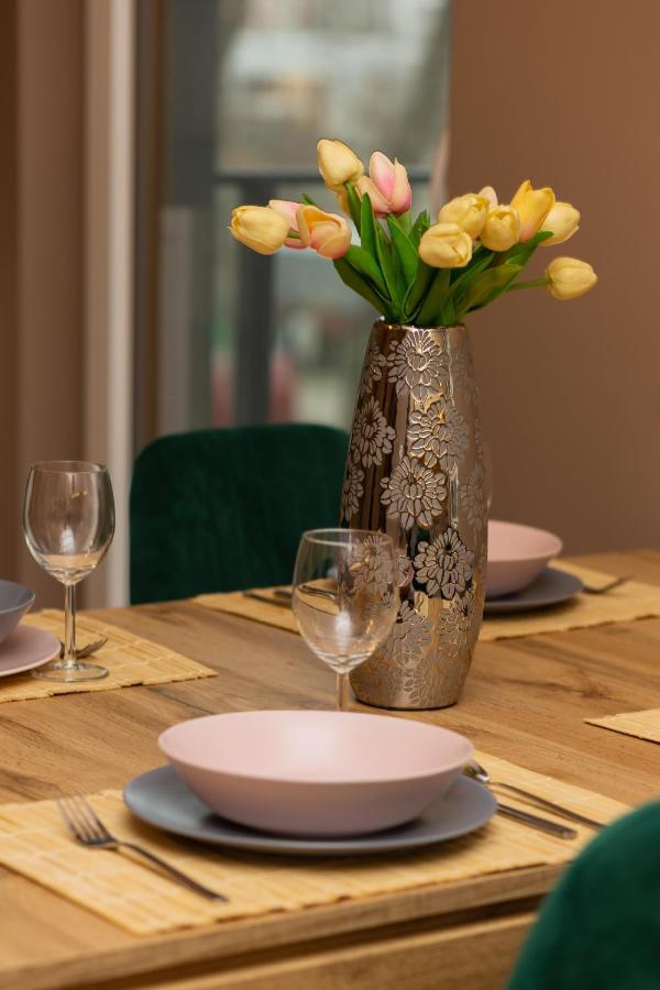 Active City Apartments Warsaw By Noclegi Renters Esterno foto