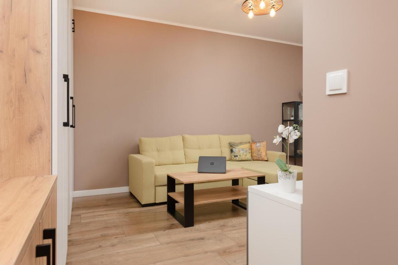 Active City Apartments Warsaw By Noclegi Renters Esterno foto