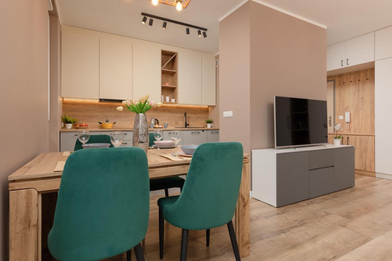 Active City Apartments Warsaw By Noclegi Renters Esterno foto
