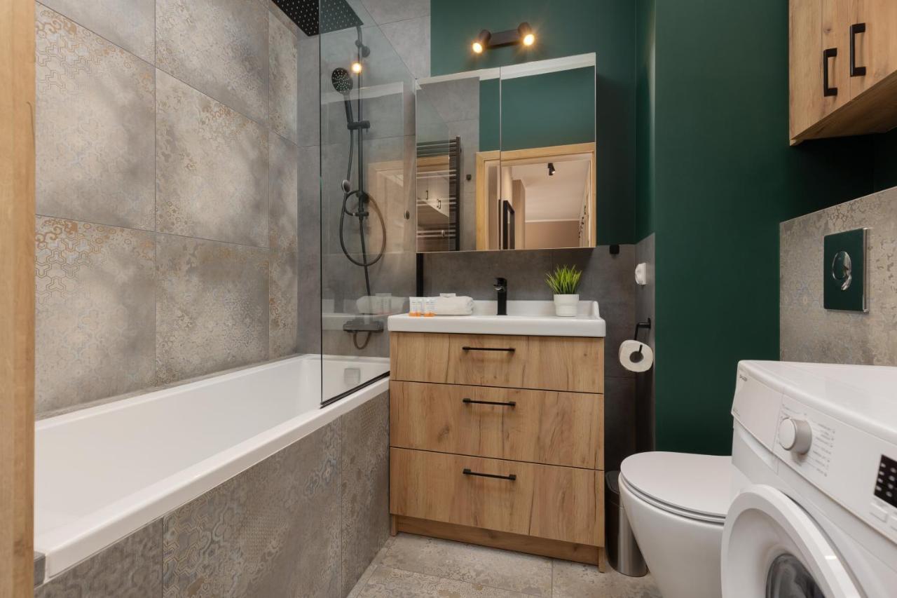 Active City Apartments Warsaw By Noclegi Renters Esterno foto